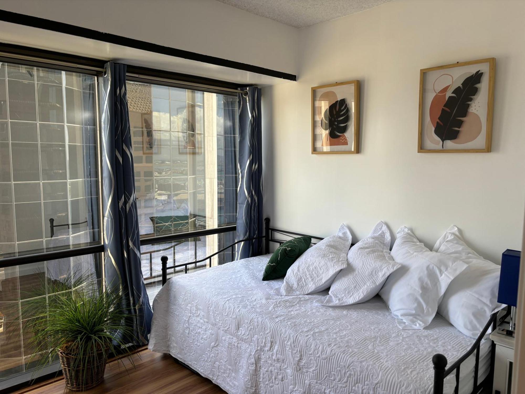 Condotel With Free Parking Wifi Central Ac ホノルル 部屋 写真