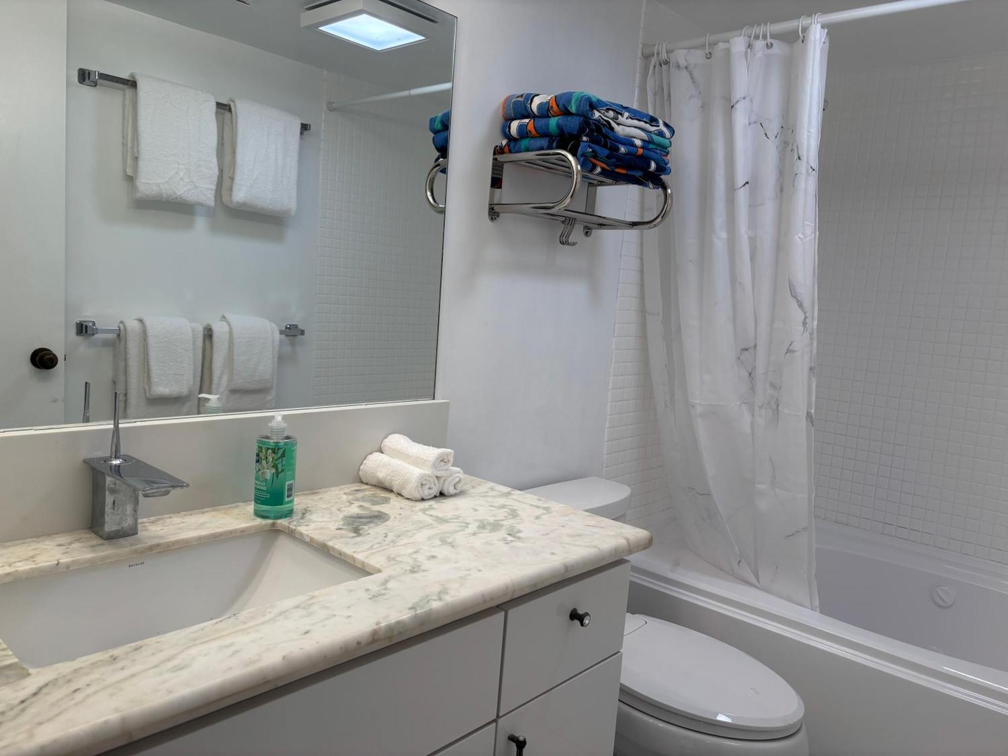 Condotel With Free Parking Wifi Central Ac ホノルル 部屋 写真